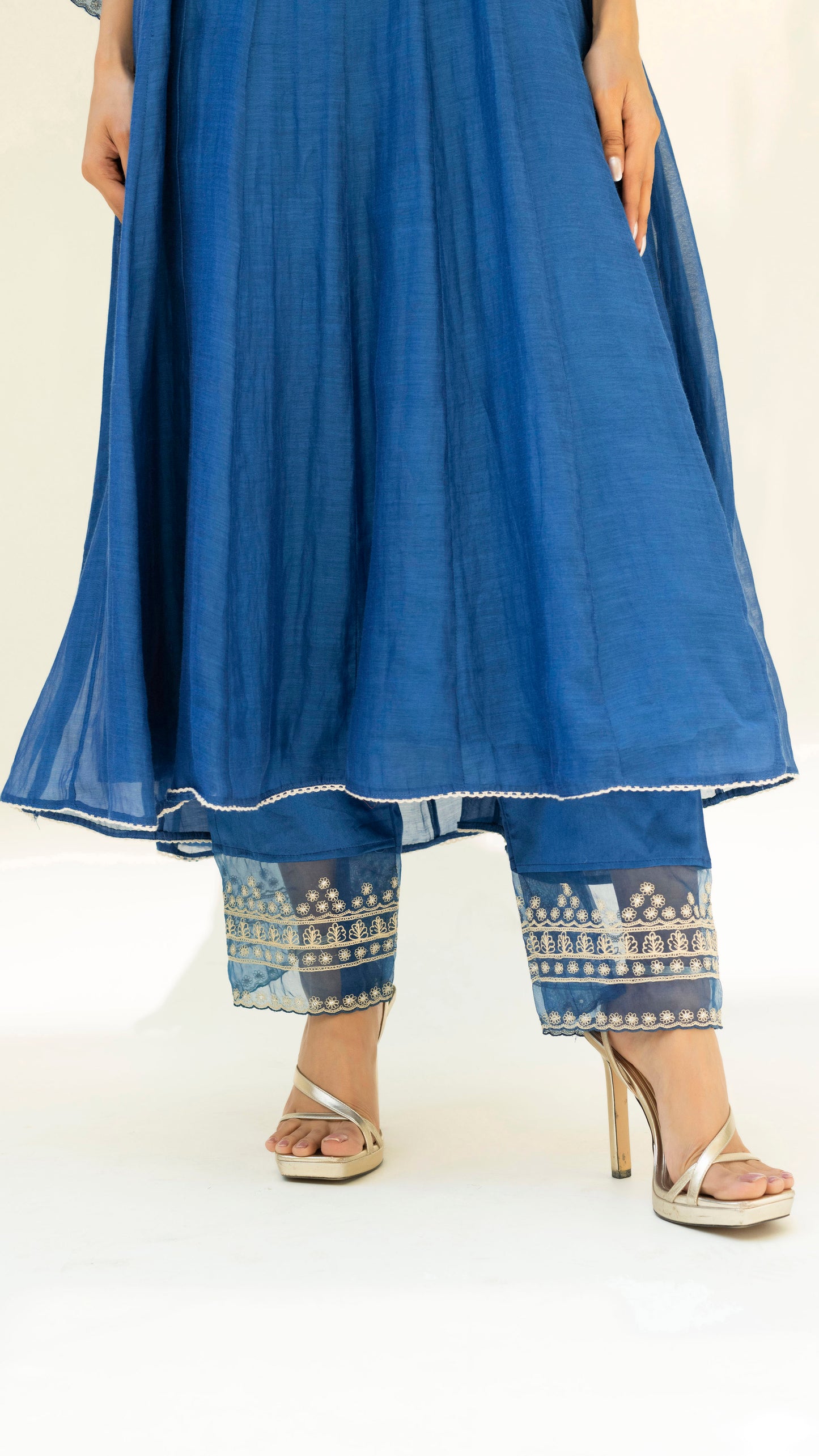 Dastak Anarkali Set (Sapphire Blue)