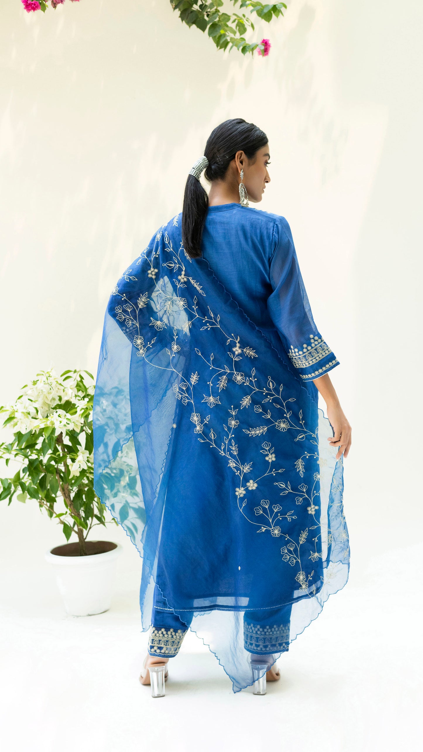 Dastak Kurta Set (Sapphire Blue)