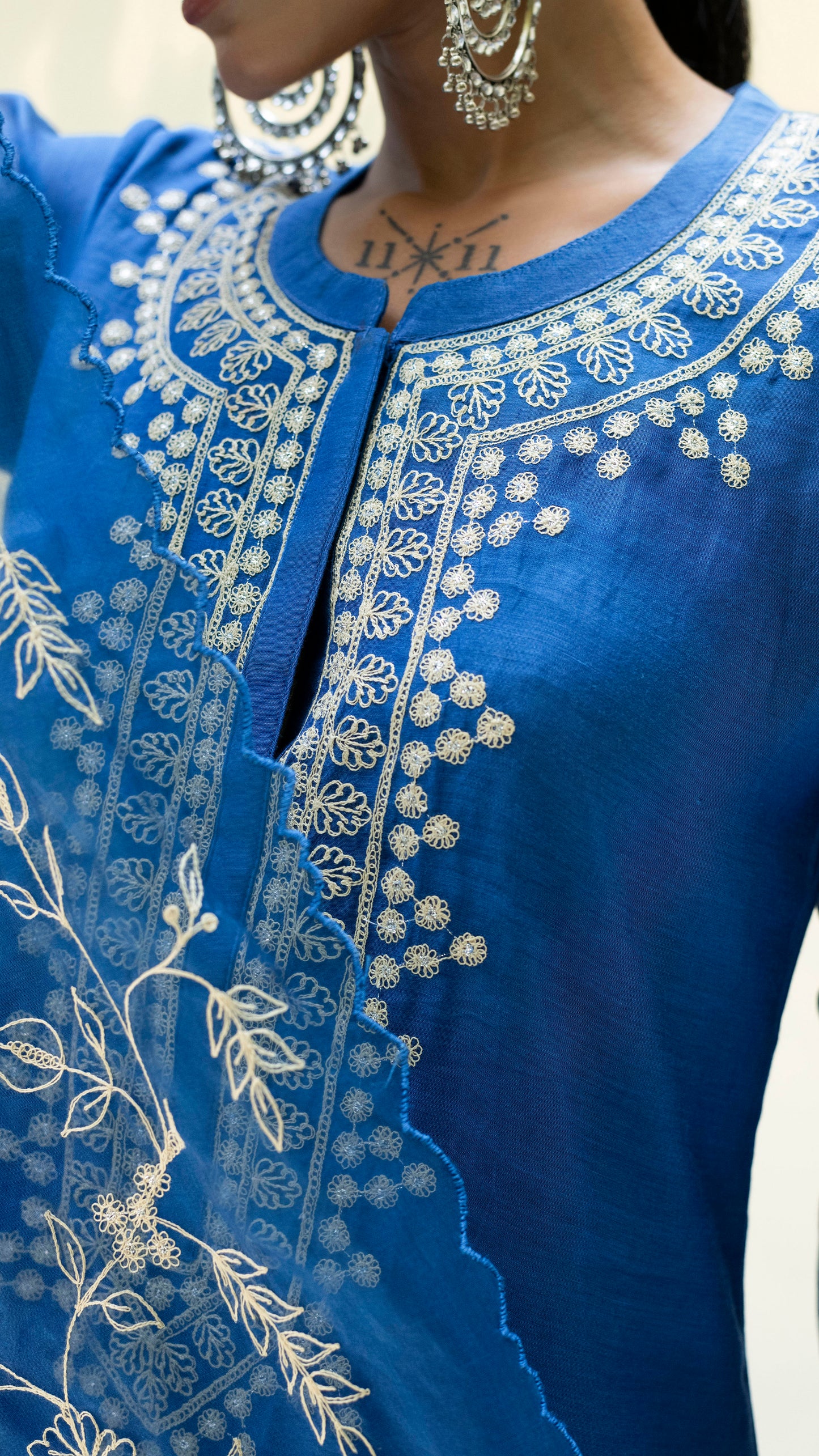Dastak Kurta Set (Sapphire Blue)