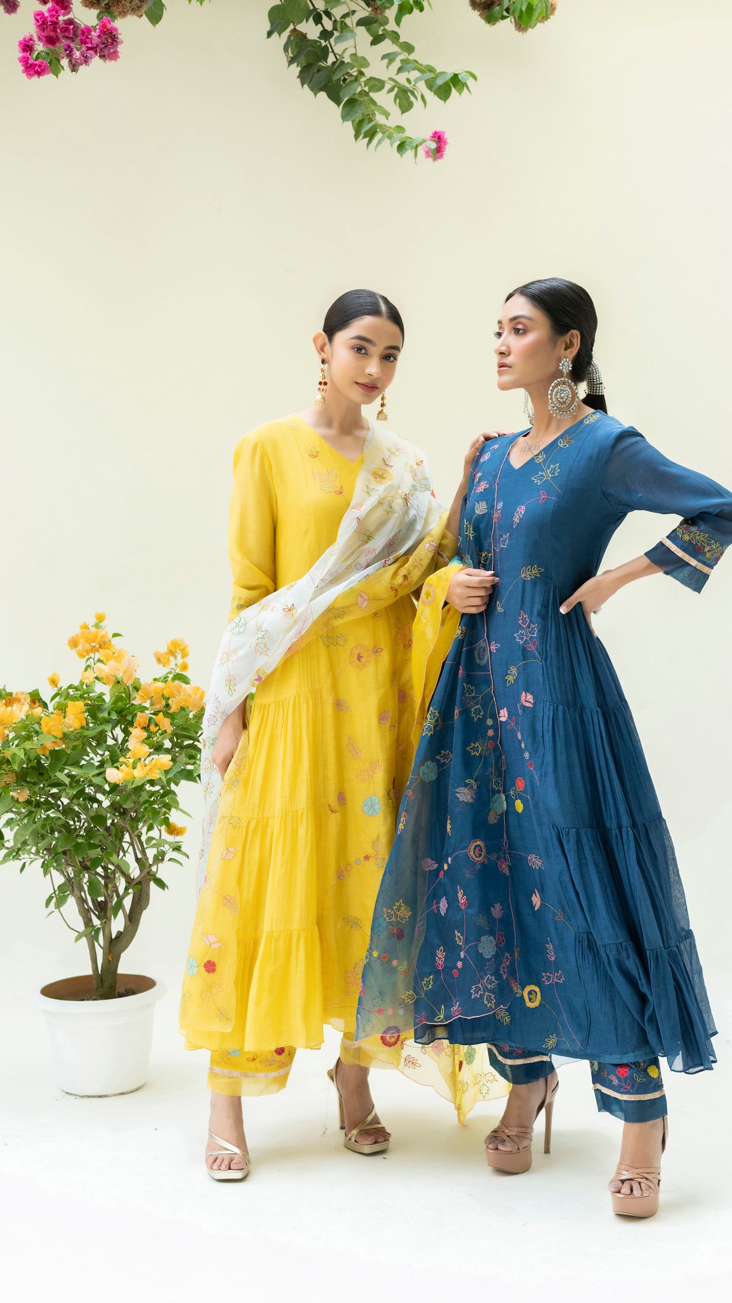 Soch Side-gather Anarkali Set (Navy)