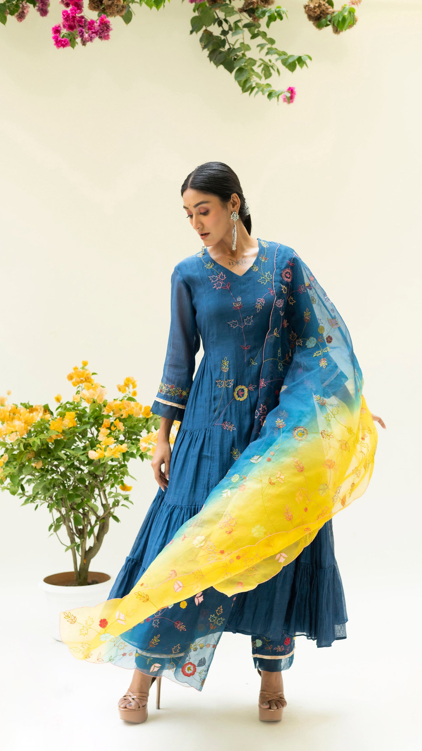 Soch Side-gather Anarkali Set (Navy)