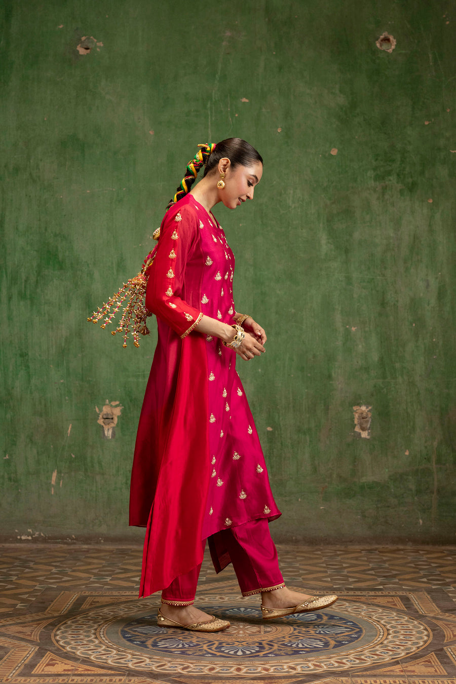 Guldaasta Mul Chanderi Aline Kurta Set in Rani