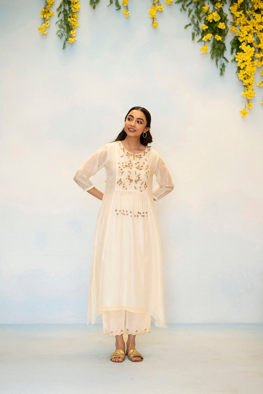 Noorani Mul Chanderi Aline Kurta Set