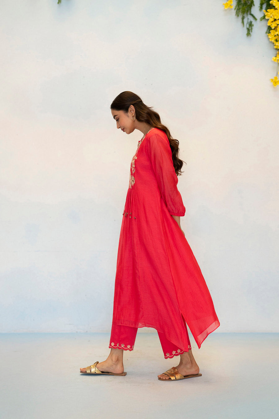 Noorani Mul Chanderi Aline Kurta Set