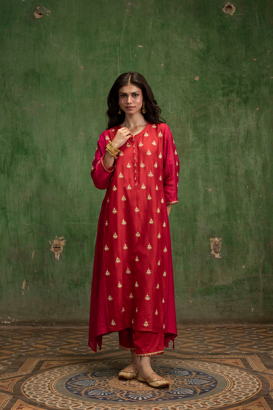 Guldaasta Mul Chanderi Aline Kurta Set in Surkh
