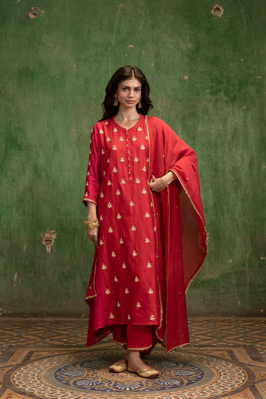 Guldaasta Mul Chanderi Aline Kurta Set in Surkh