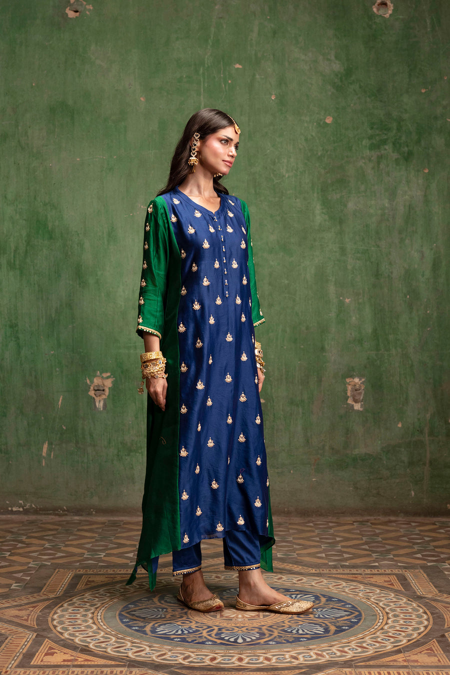 Guldaasta Mul Chanderi Aline Kurta Set in Morpankhi