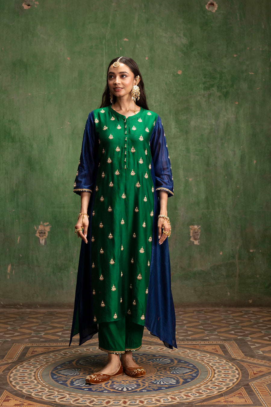 Guldaasta Mul Chanderi Aline Kurta Set in Panna