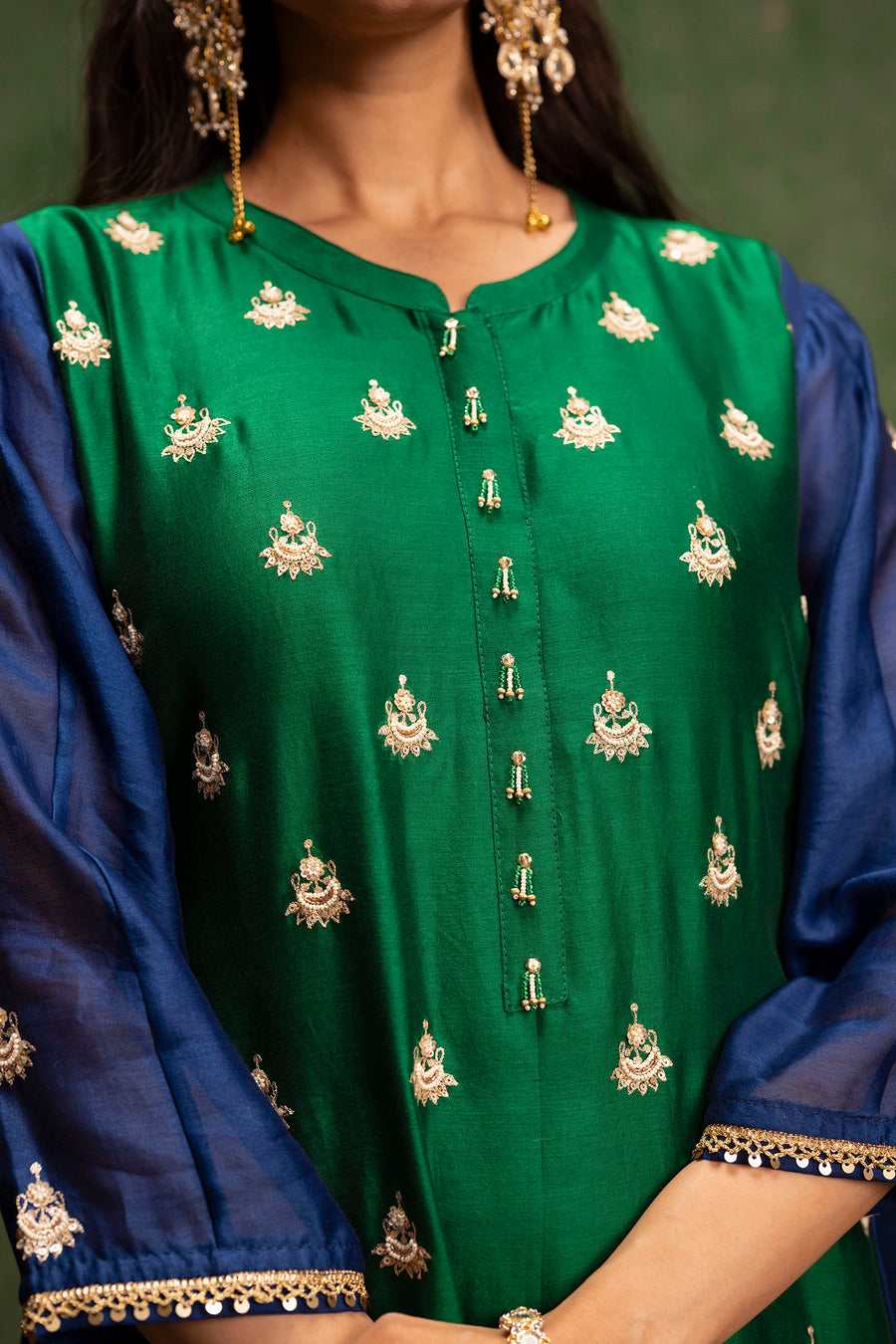 Guldaasta Mul Chanderi Aline Kurta Set in Panna