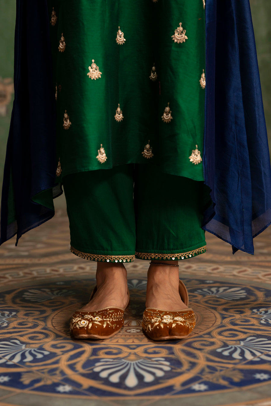 Guldaasta Mul Chanderi Aline Kurta Set in Panna