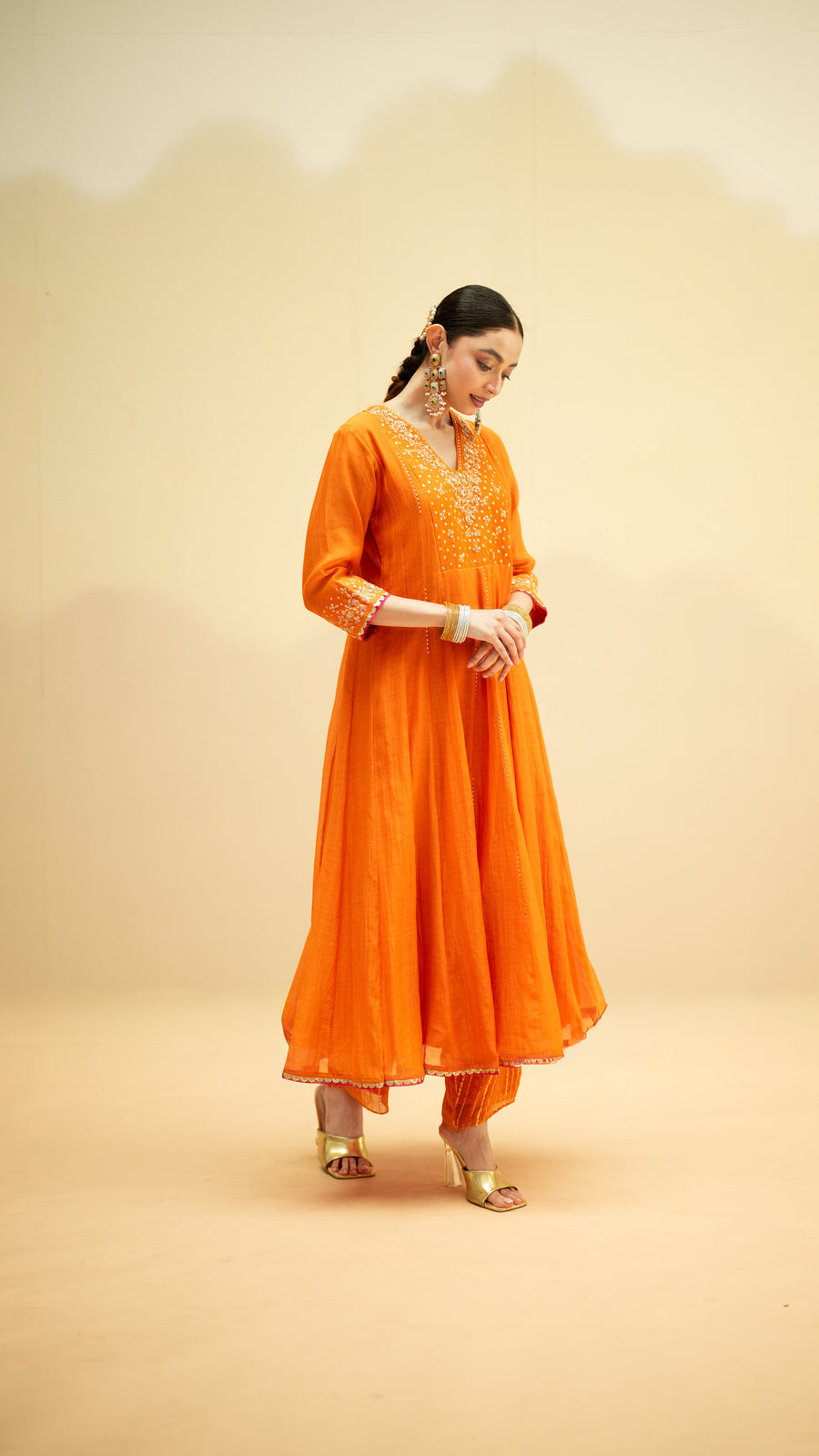 Taarini Mul Chanderi Anarkali Set in Orange