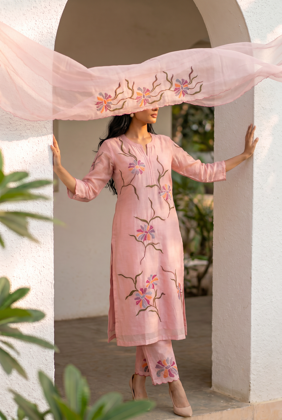 Meher Thread Embroidered Kurta Set