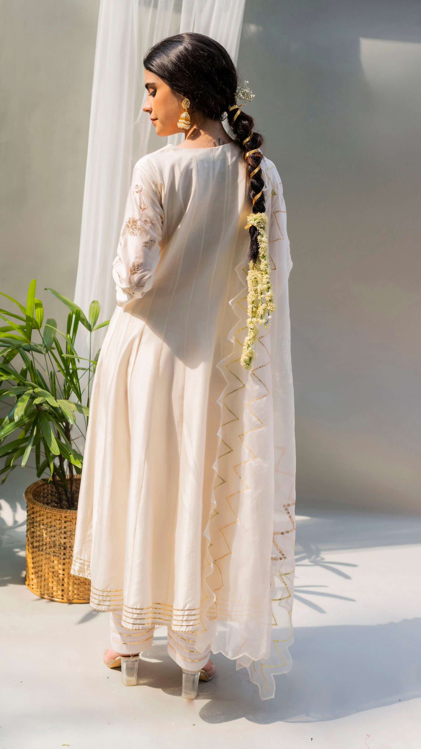 Alia Anarkali Set (Pearl White)
