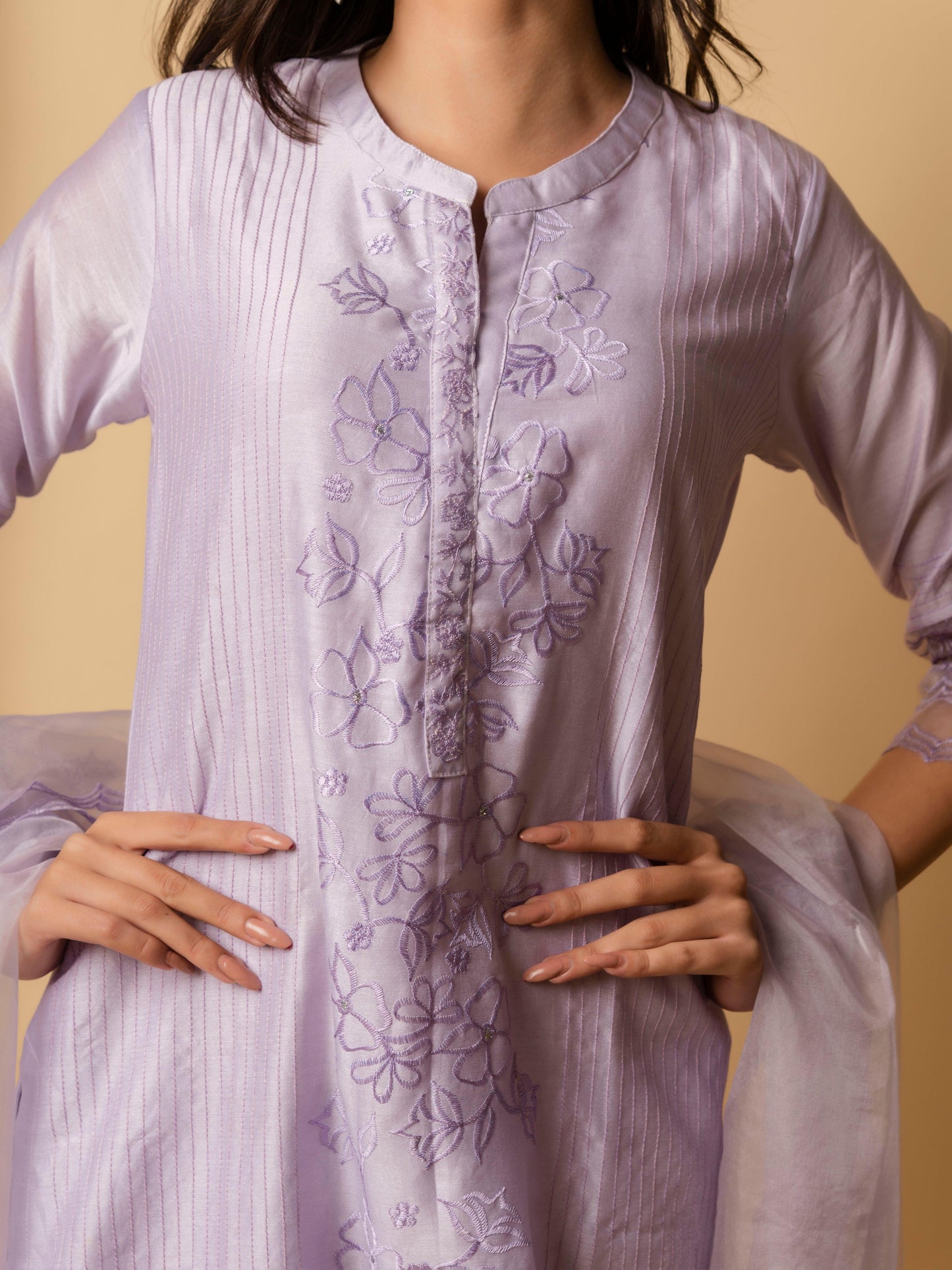 AM Applique Kurta Set (Lavender)