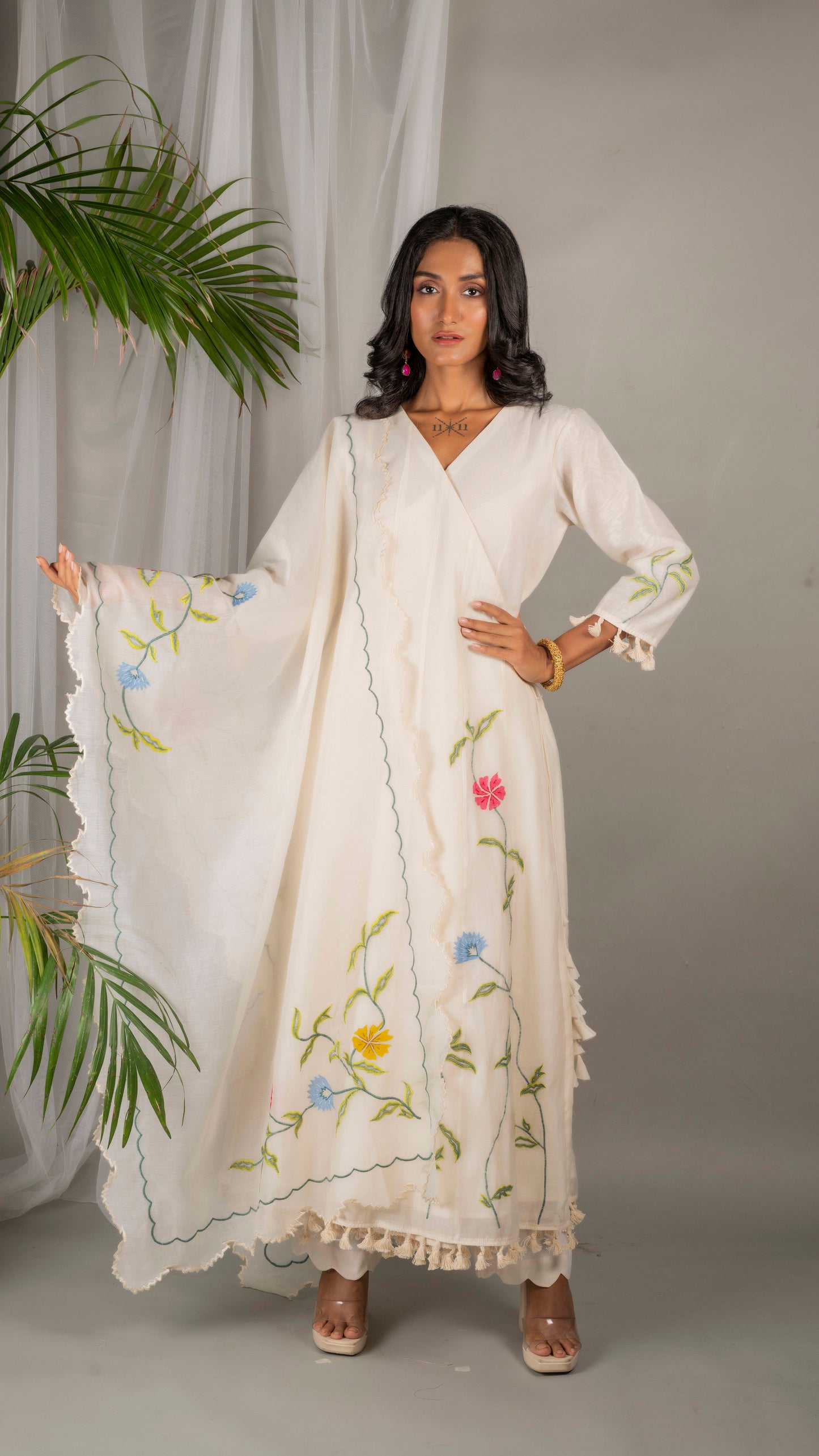 Mehr Angrakha Set (Pearl White)
