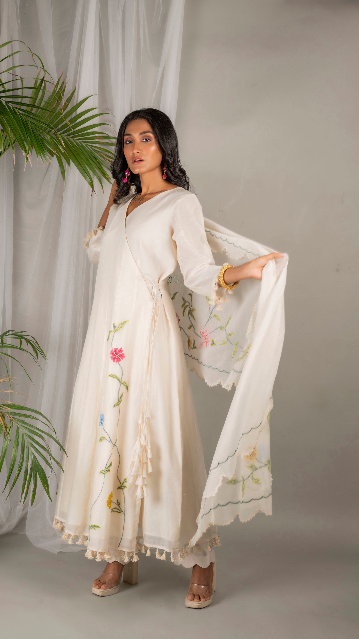 Mehr Angrakha Set (Pearl White)