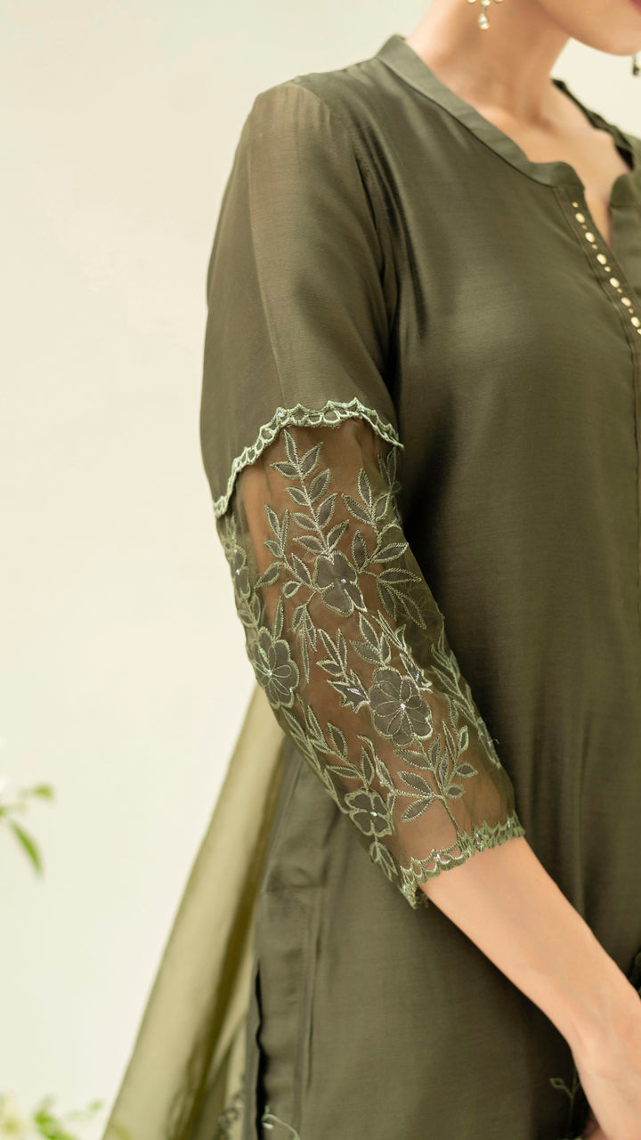 Reverse Applique Kurta Set (Cai Green)