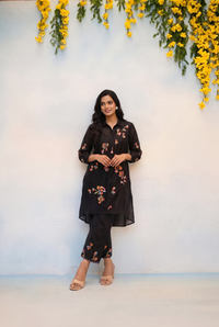 Aab Mul Chanderi Co-ord Set in Black