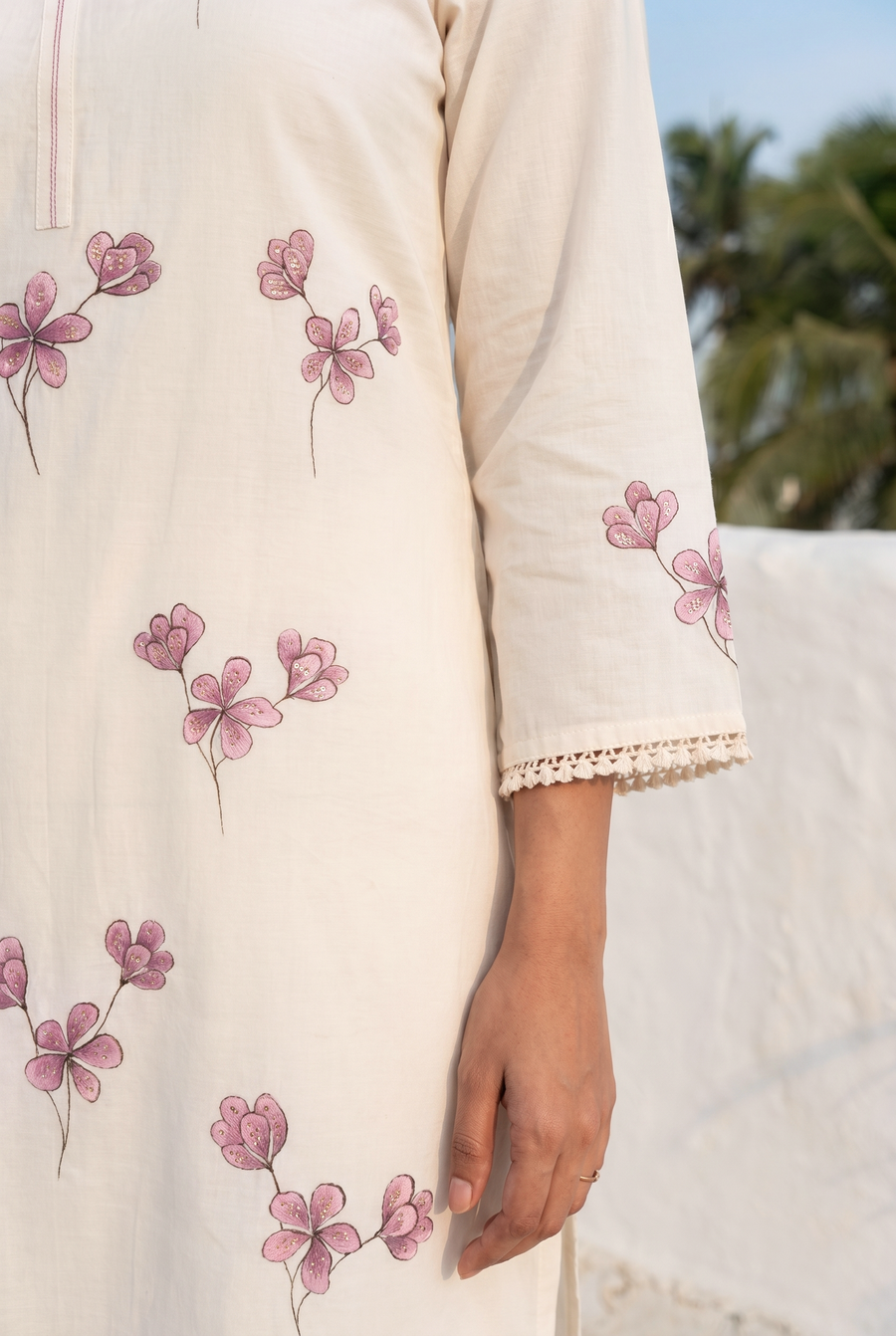 Style: Applique and Dupatta Color_Pink