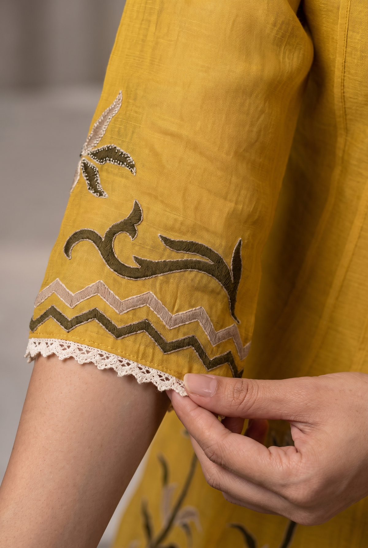 Color_Maize Yellow
