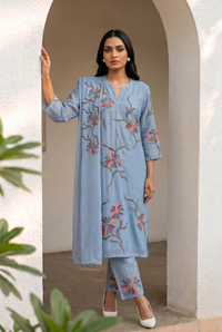 Meher Thread Embroidered Kurta Set