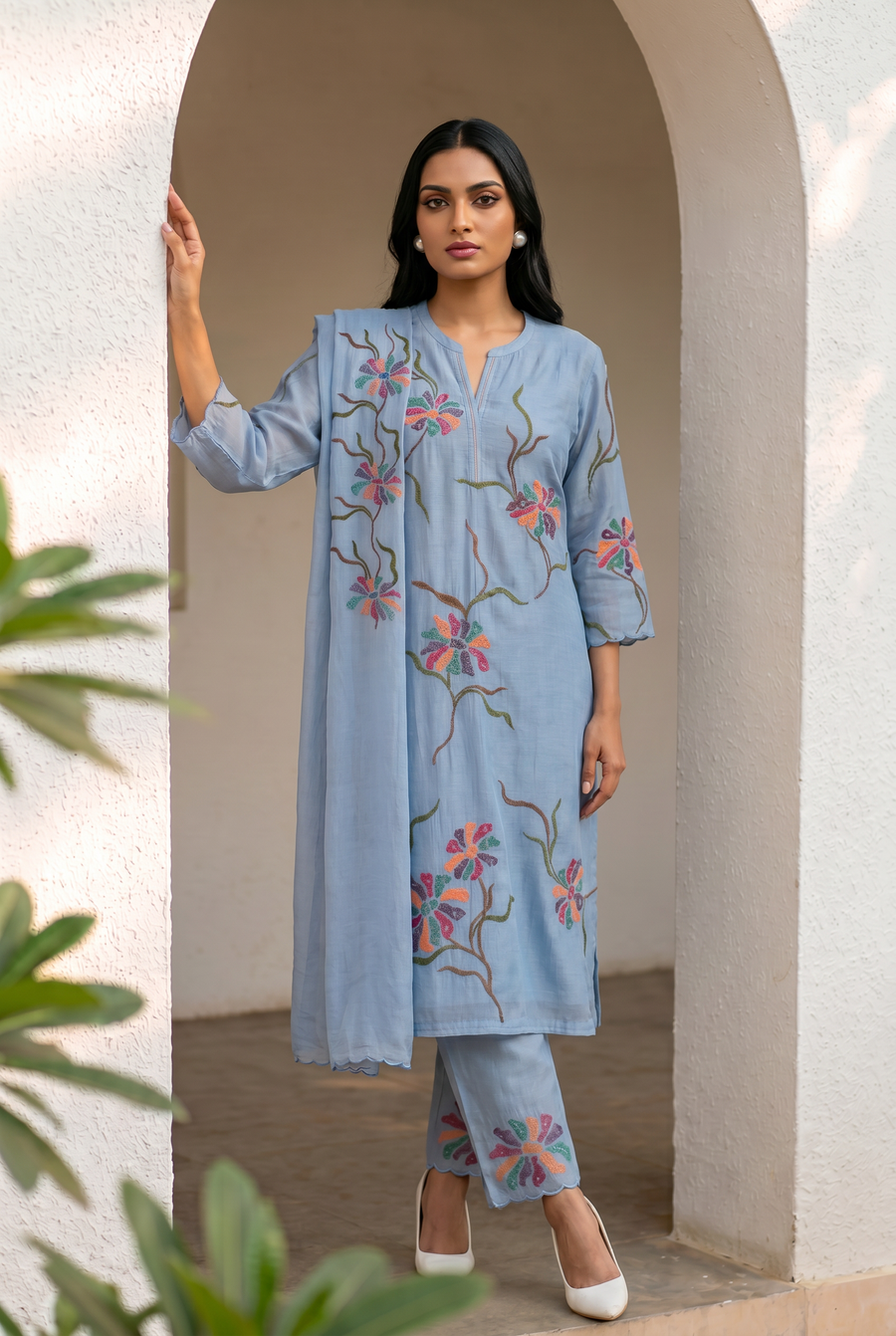 Meher Thread Embroidered Kurta Set