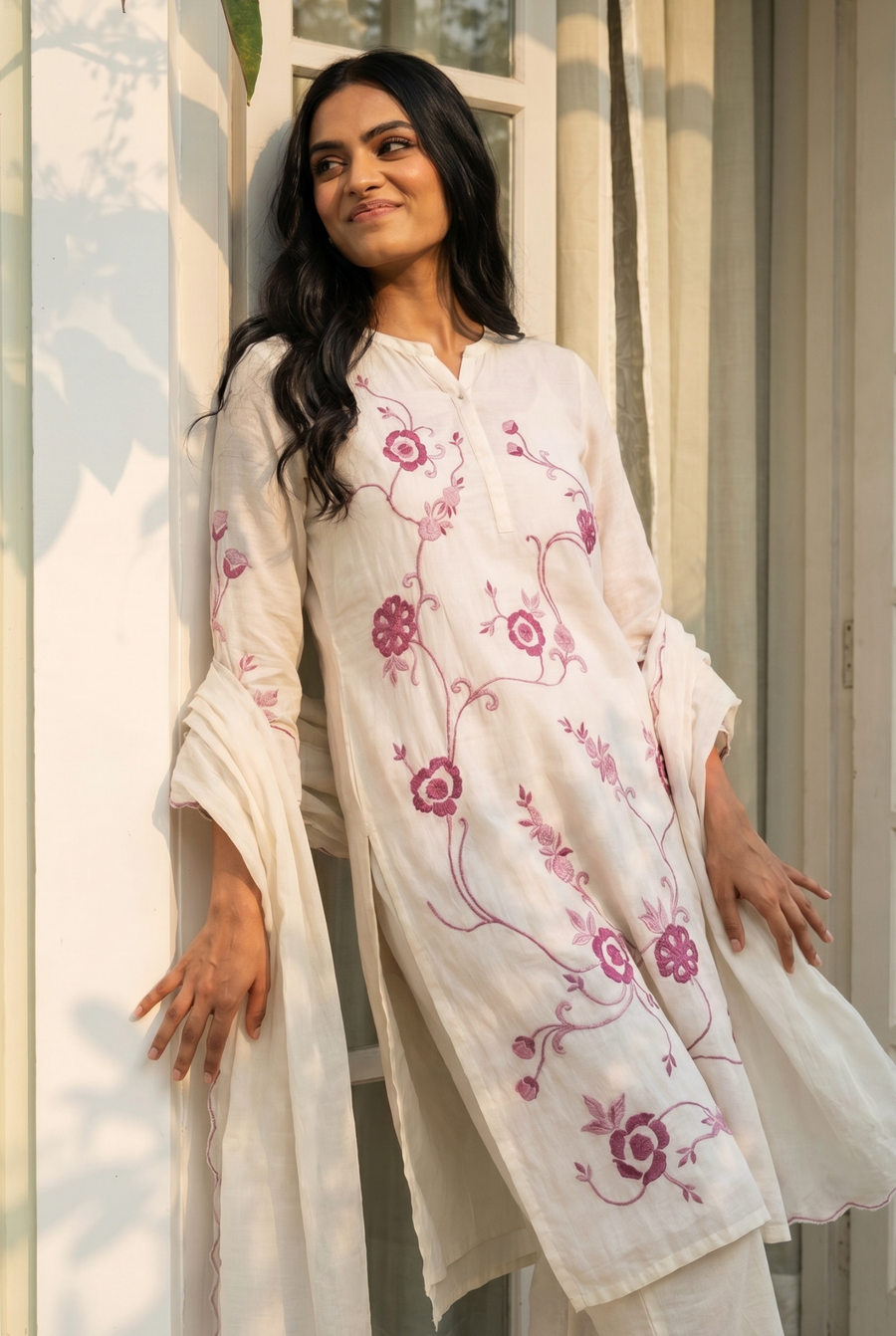 Style: Embroidery Color_Plum