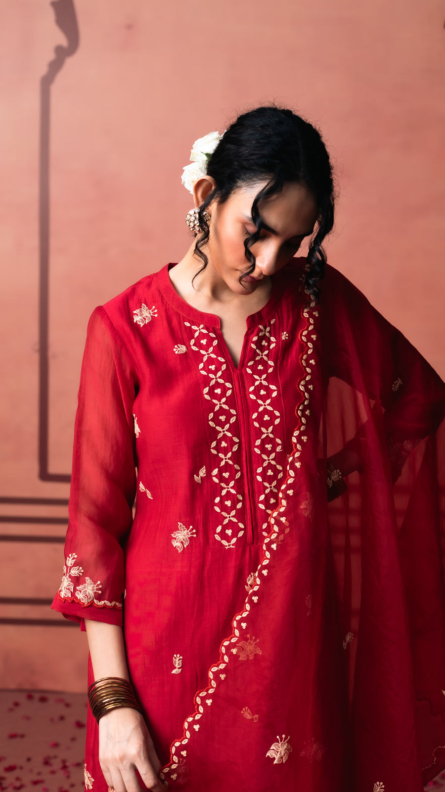 Niva Mul Chanderi Kurta Set in Red