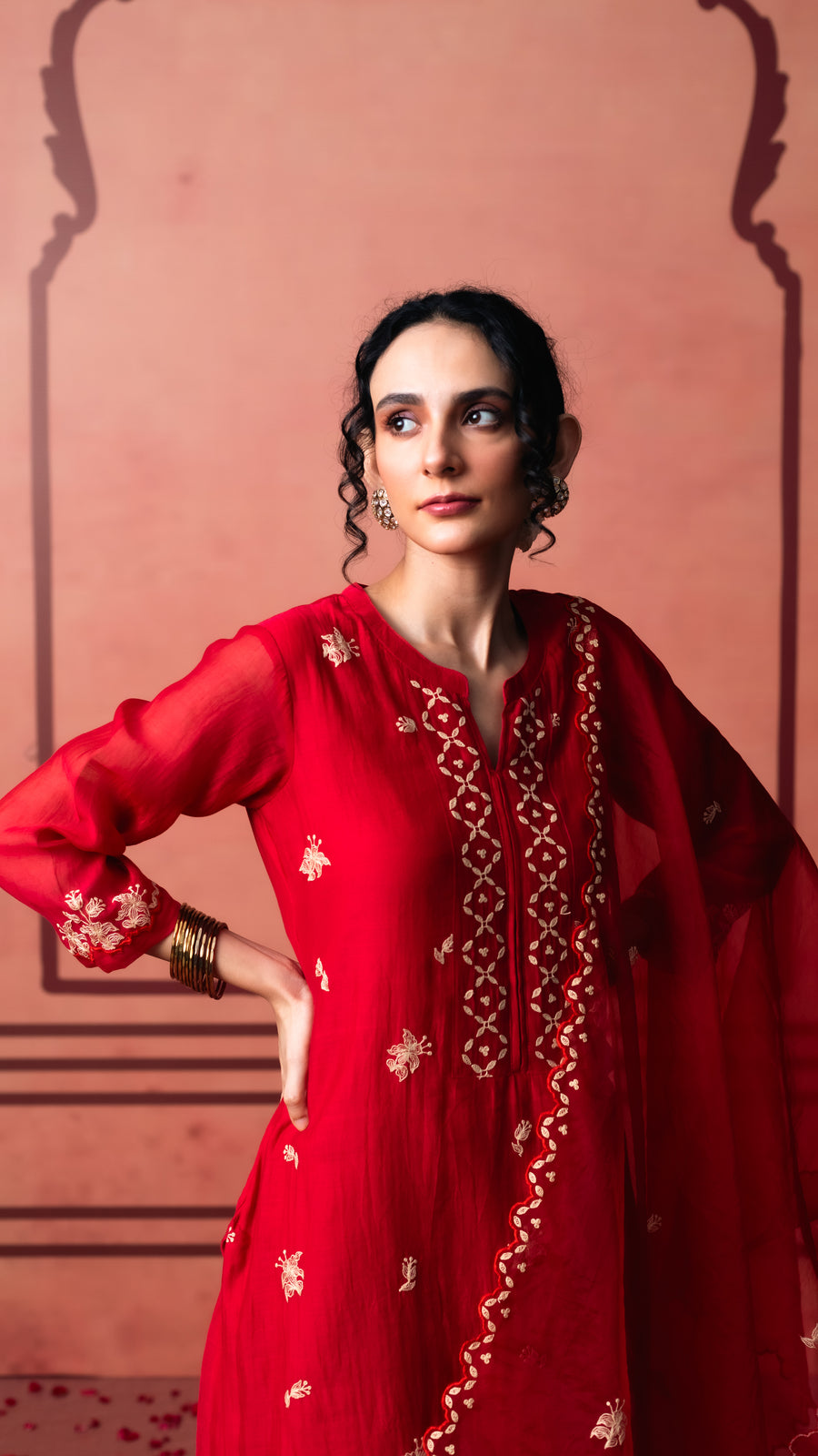 Niva Mul Chanderi Kurta Set in Red