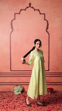 Kaia Mul Chanderi Tunic Set in Lime