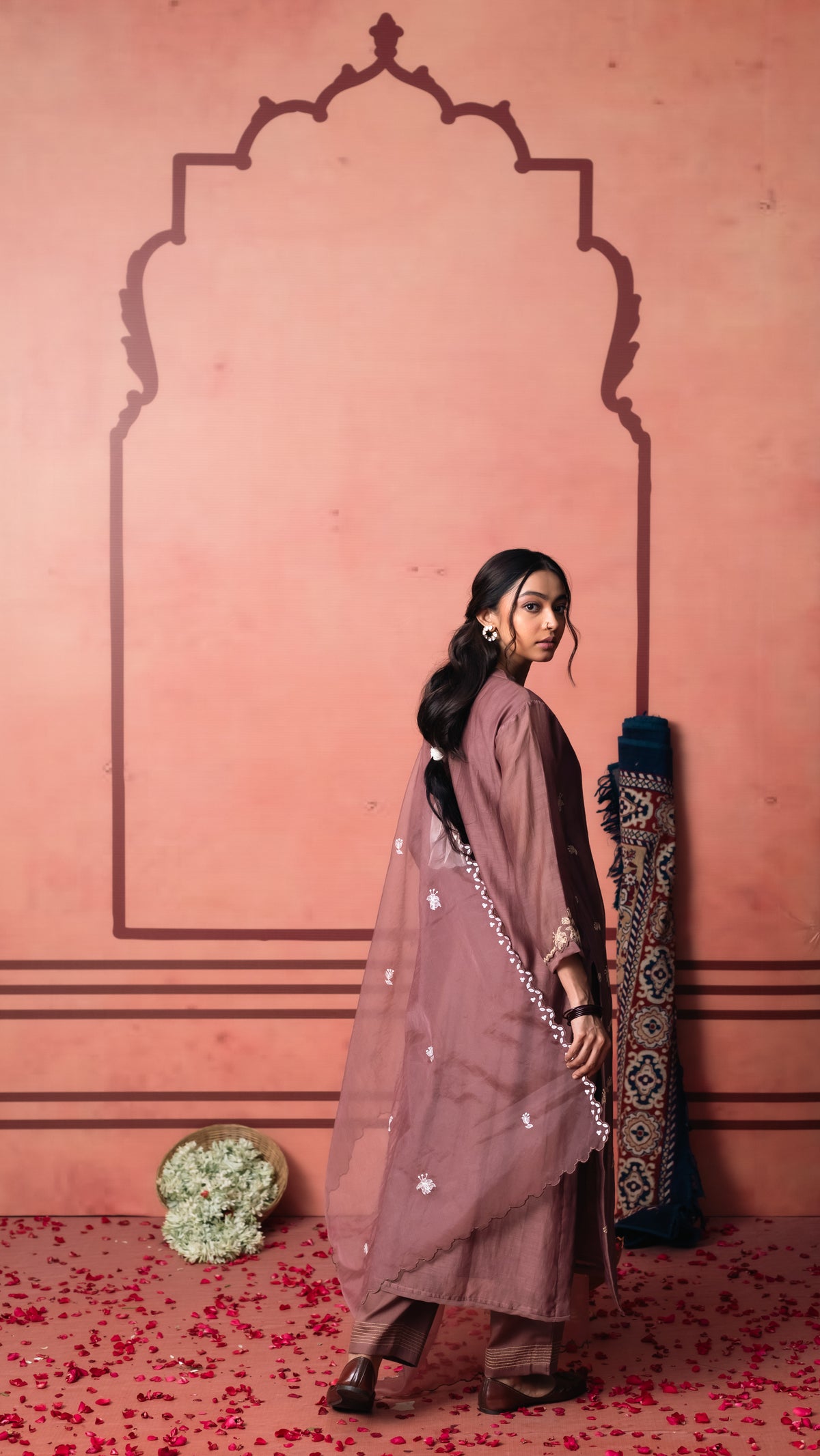 Niva Kurta Set (Dusty Brown)