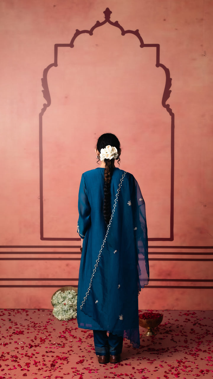 Niva Kurta Set (Blue)
