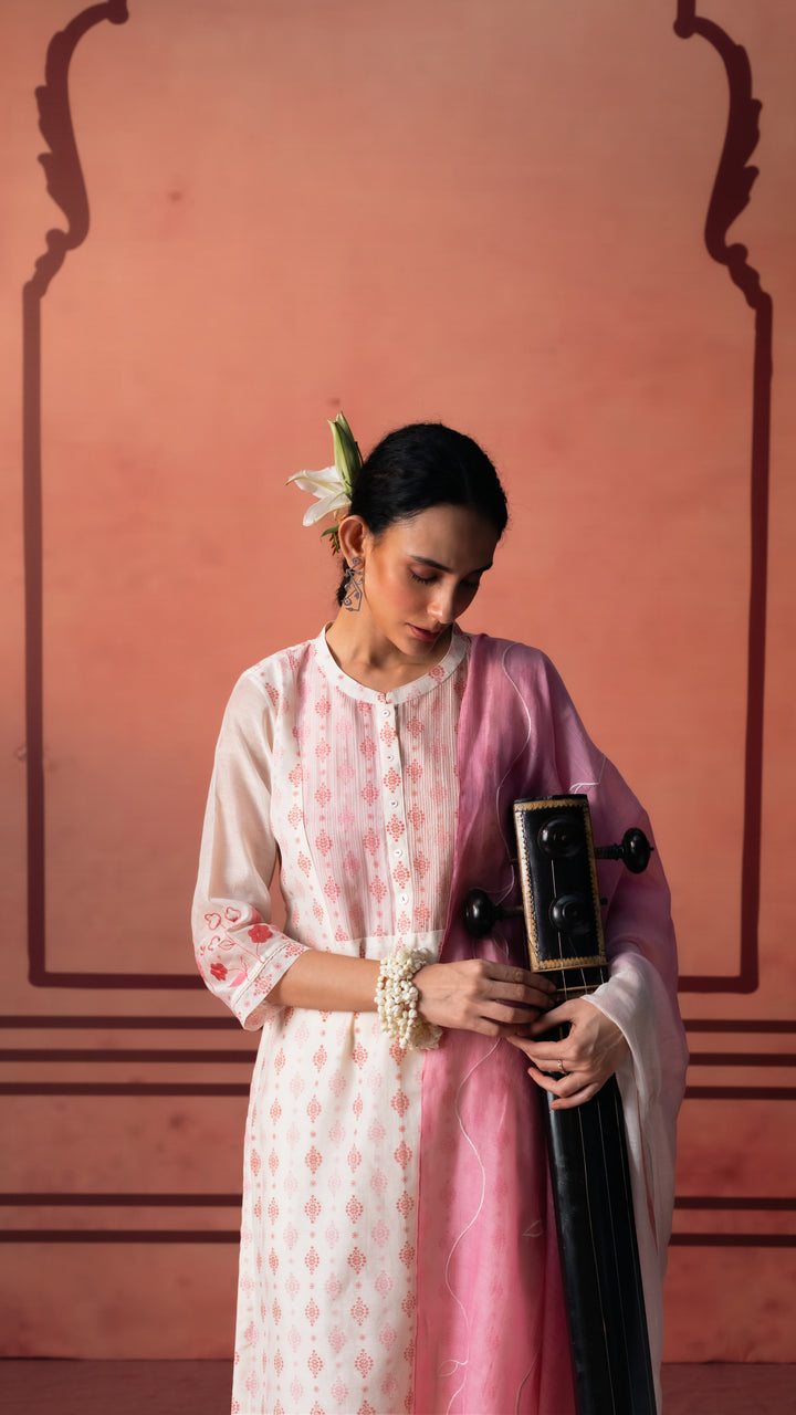Naveli Kurta Set (Pink)
