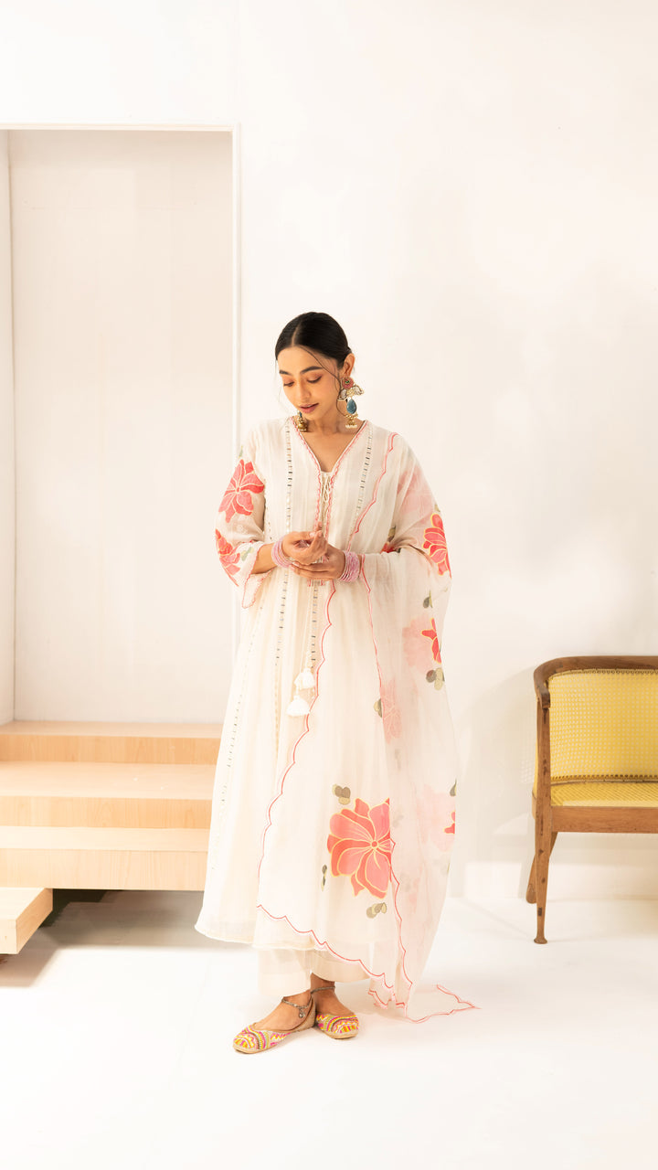 Zoya Anarkali Set (Off-White)