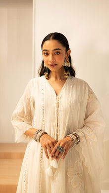 Zara Mul Chanderi Anarkali Set in Pearl White
