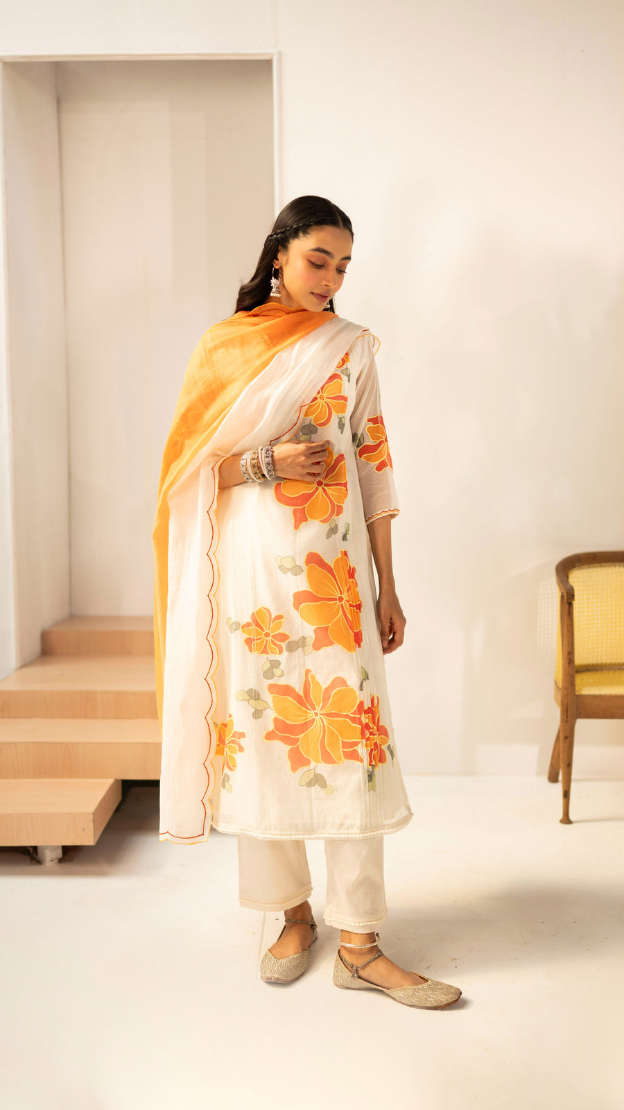Zoya Mul Chanderi Kurta Set in Off-White