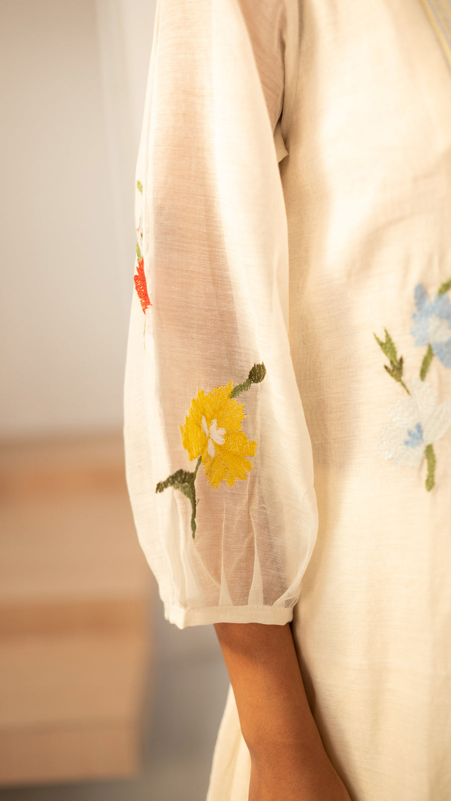 Zooni Mul chanderi Tunic Set in Off-white