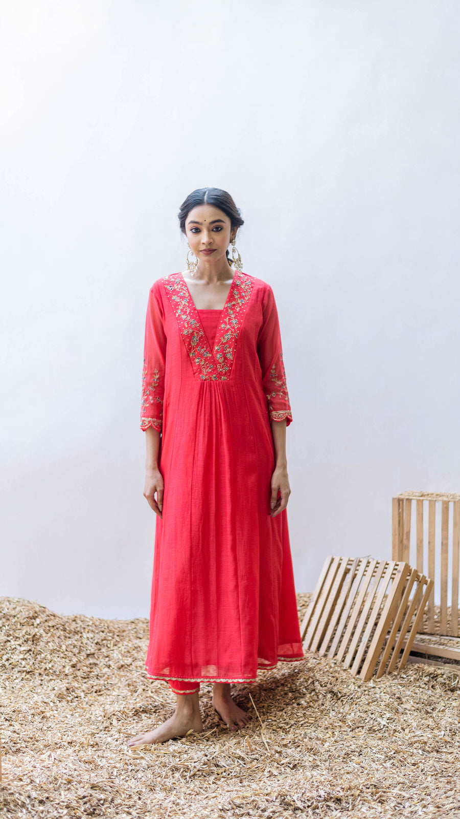 Leila Mul Chadneri A-line Kurta Set in Surkh