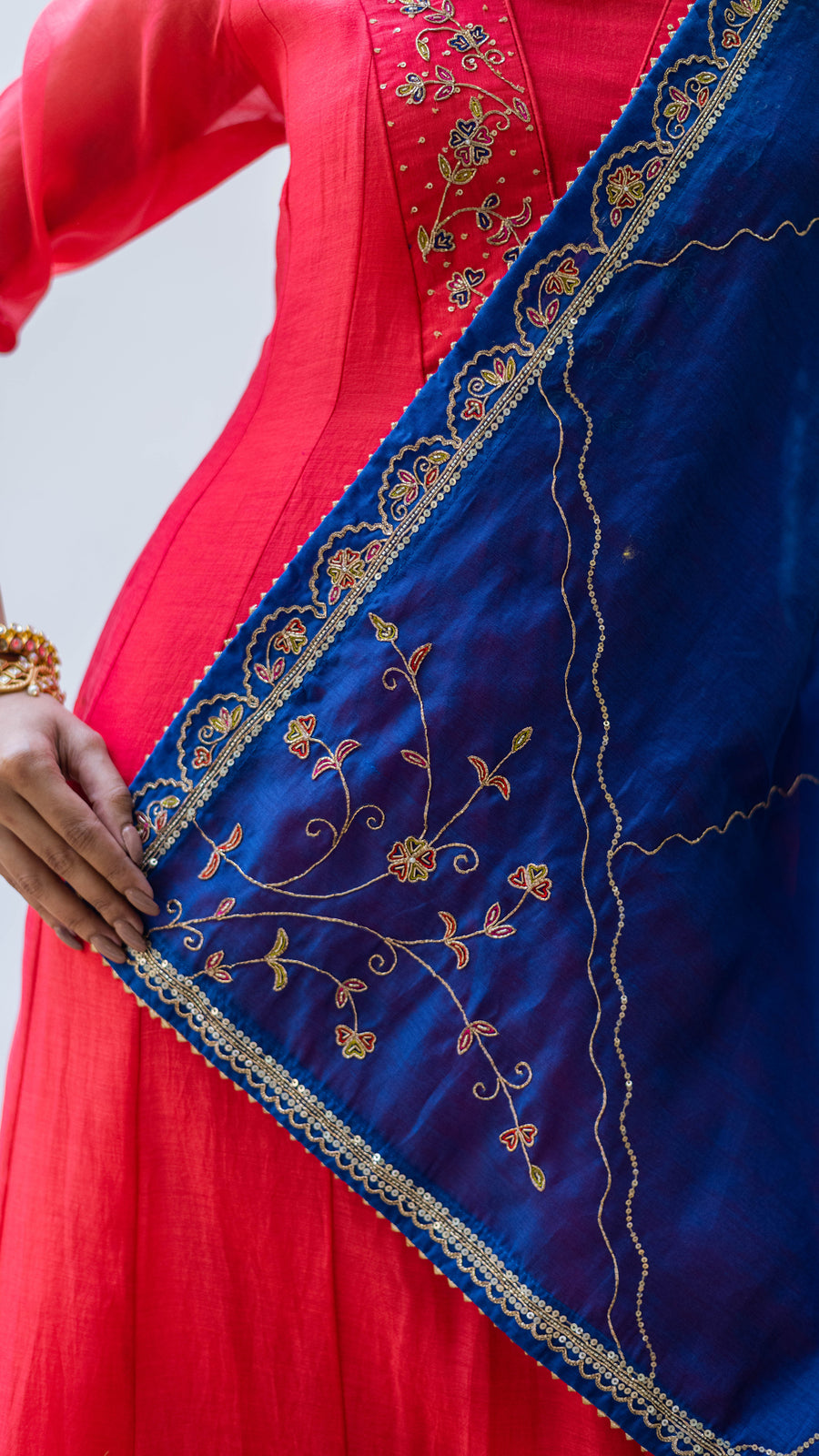 Leila Mul Chadneri A-line Kurta Set in Surkh