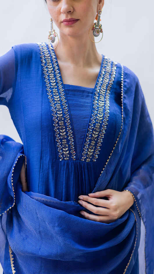 Yara A-line Kurta Set (Morpankhi)