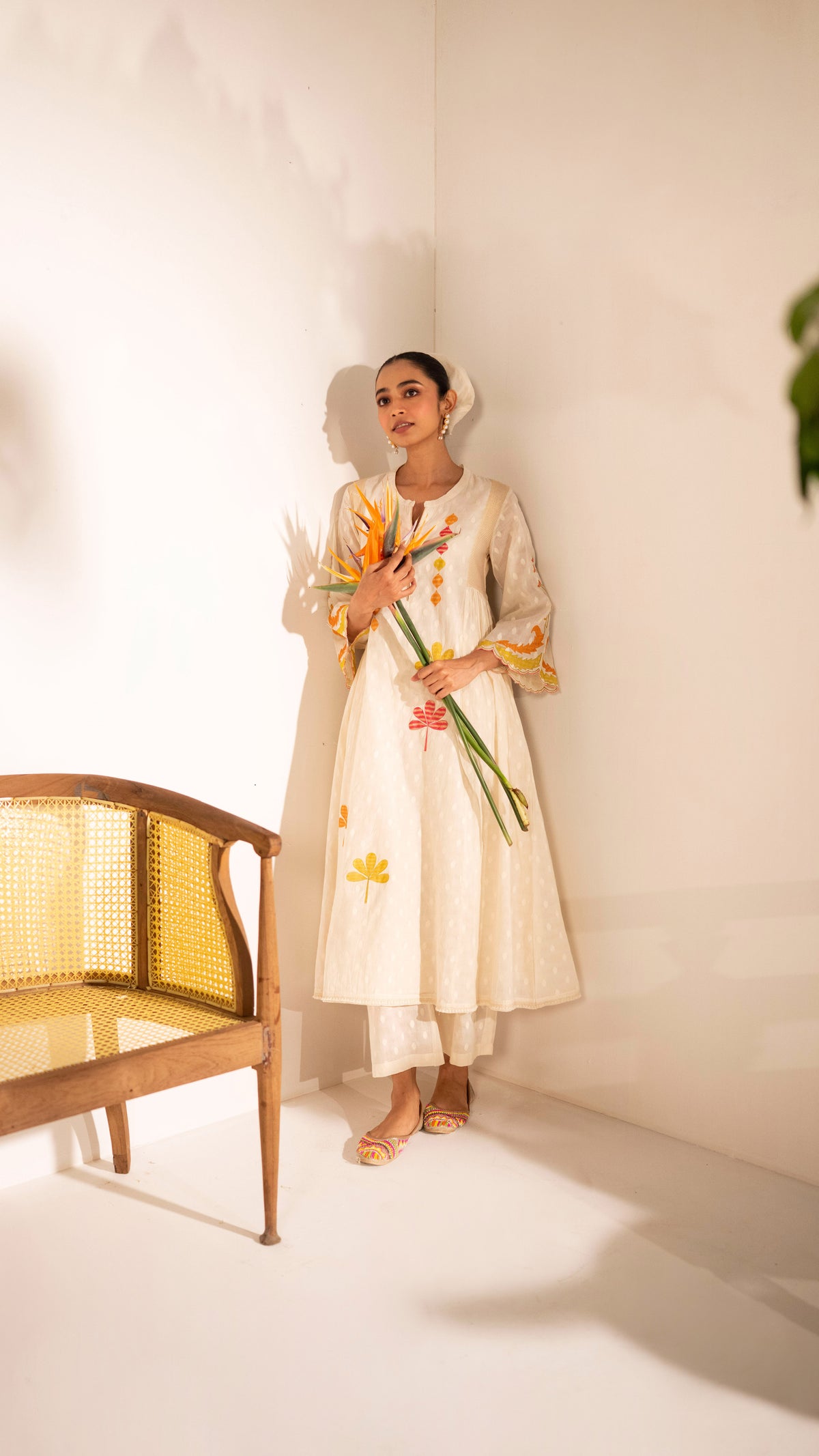 Color_Pearl White