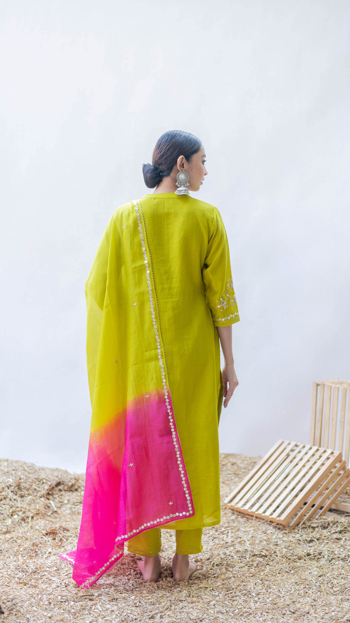 Gulmina Kurta Set (Angoori)