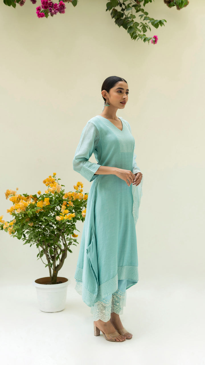 Seher Asymmetrical Kurta Set (Iceberg Blue)