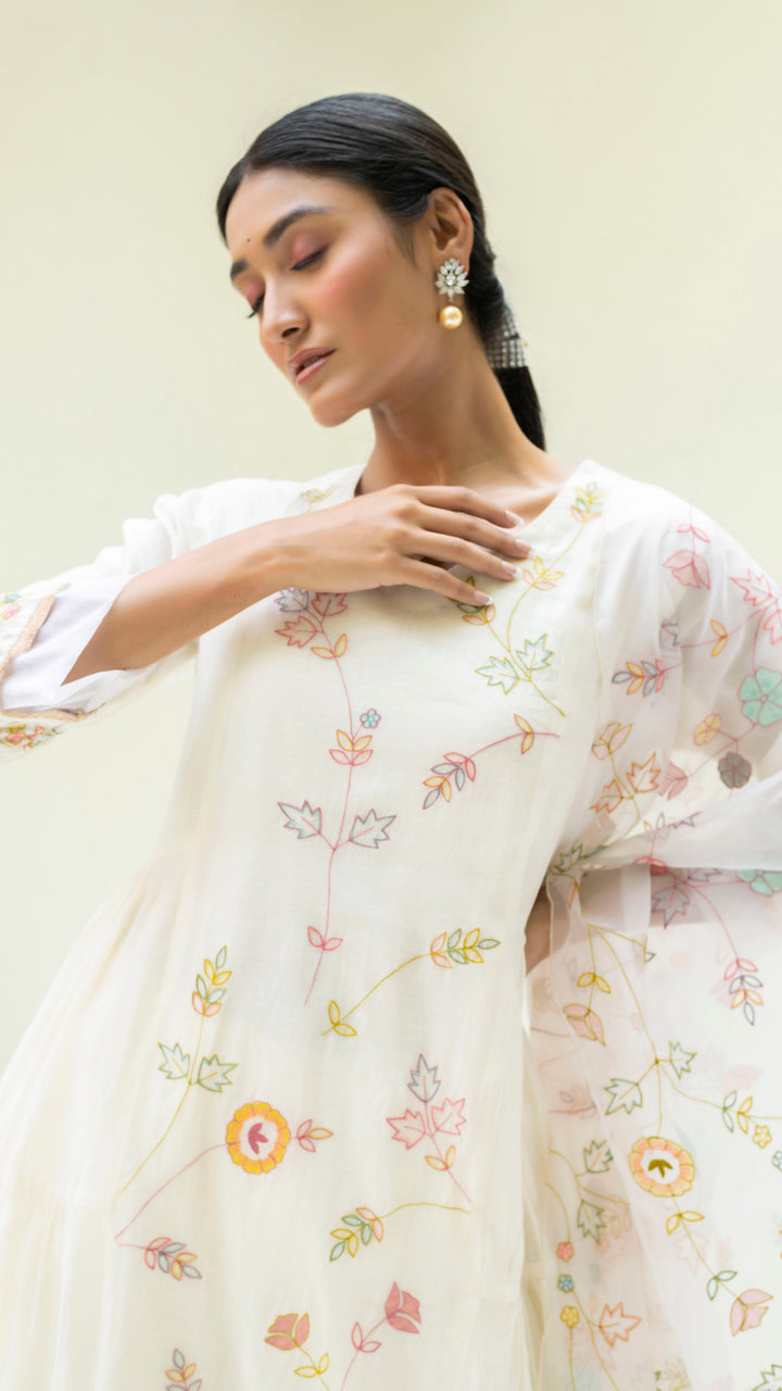 Soch Side-gather Anarkali Set (Pearl White)
