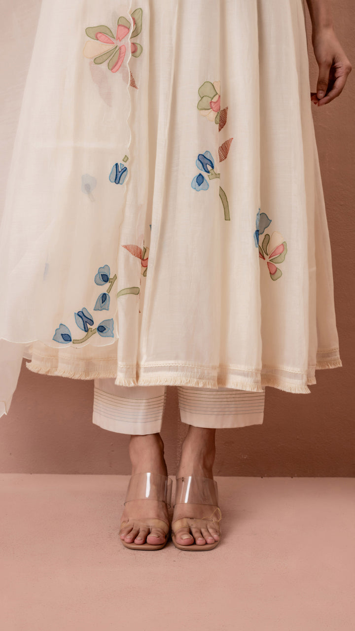 Frida Anarkali Set (White)