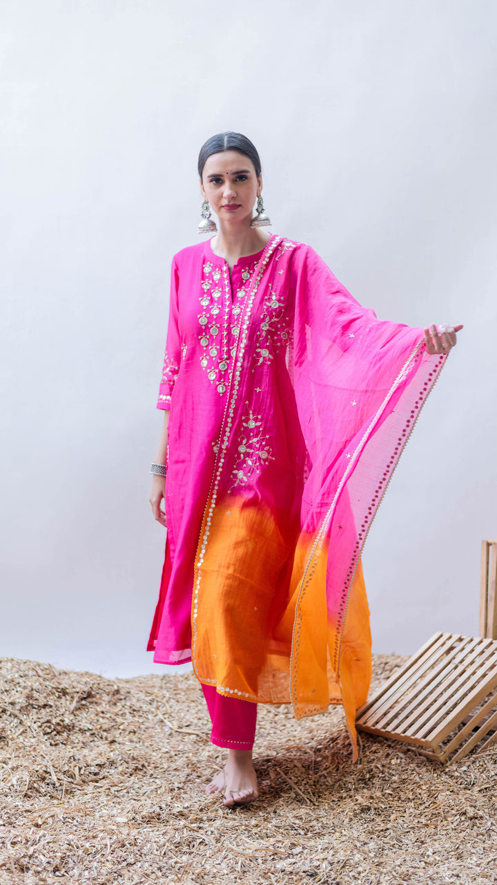 Gulmina Kurta Set (Rani)