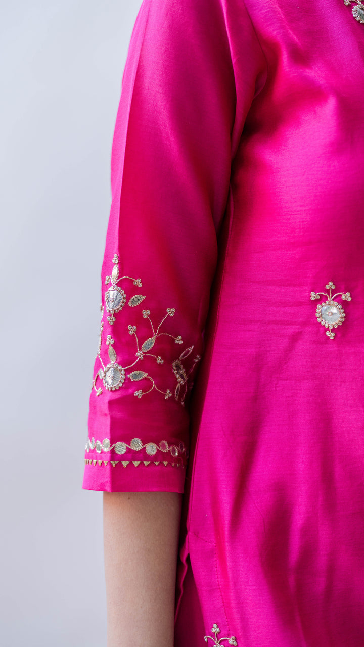 Gulmina Kurta Set (Rani)
