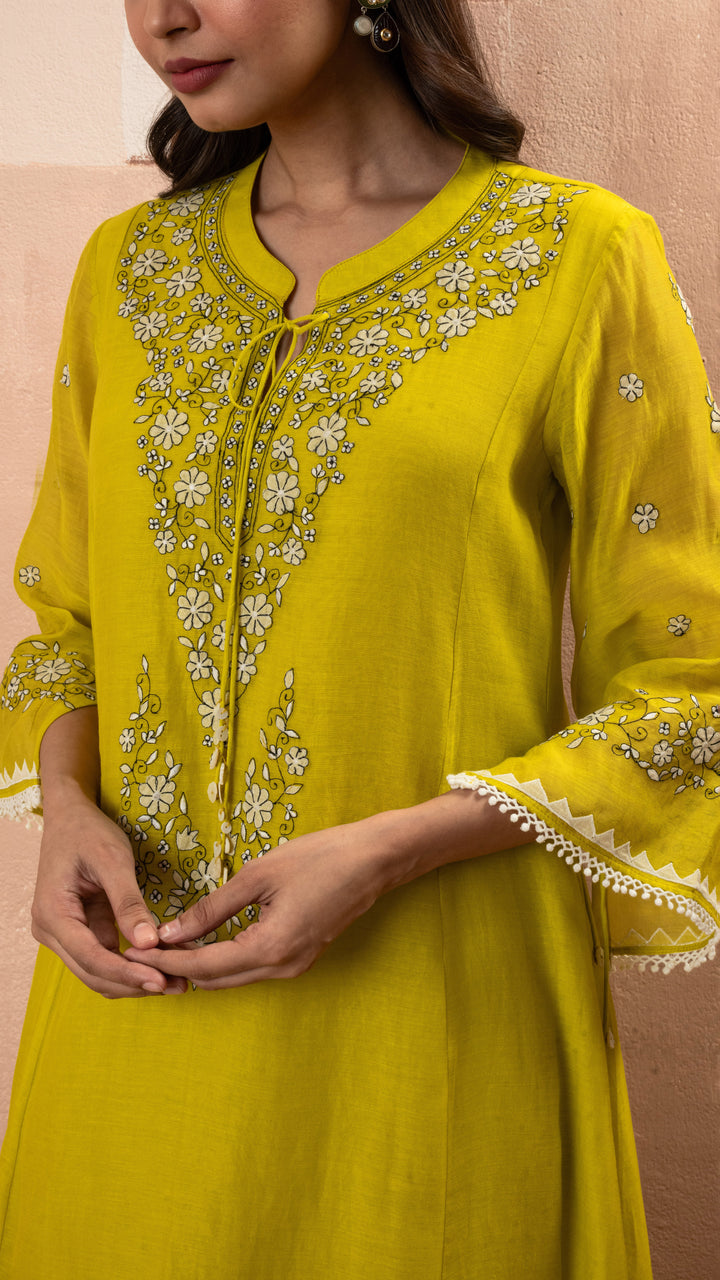 Alaya A-line Kurta Set (Yellowish Green)