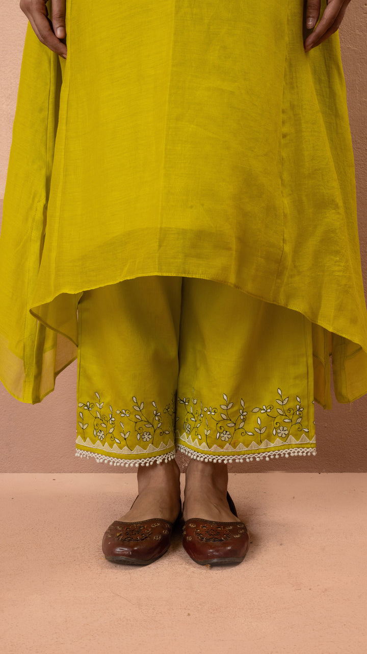 Alaya A-line Kurta Set (Yellowish Green)