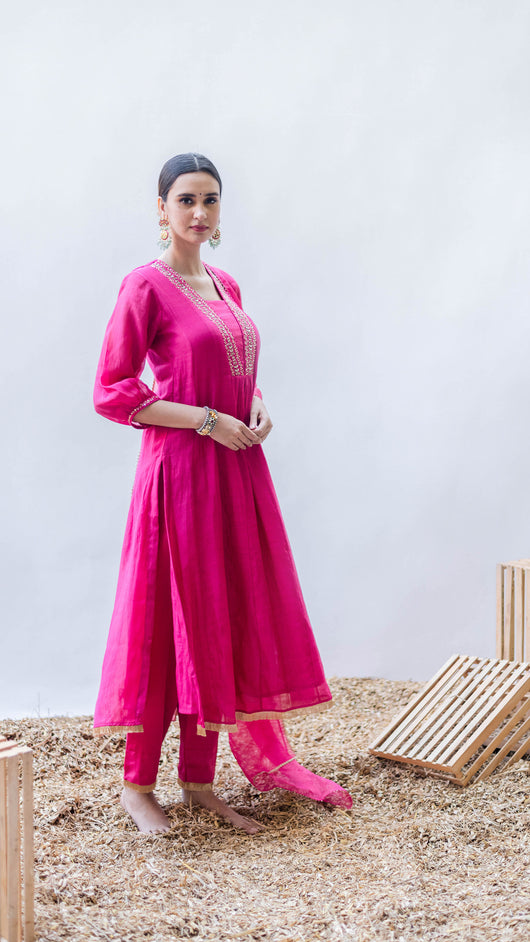 Yara A-line Kurta Set (Rani)